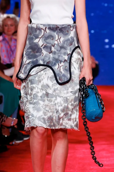 Look 41